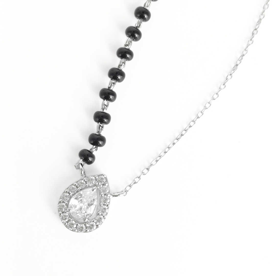 Pear Perfection Mangalsutra 18 inches / 6.86 g