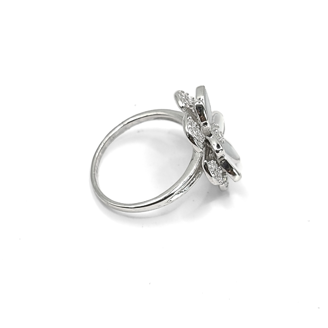 Pearl Bloom Ring 13 mm / 3.79 g