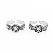 Petal & Vine Toe Rings FREE Size / 3.55 g