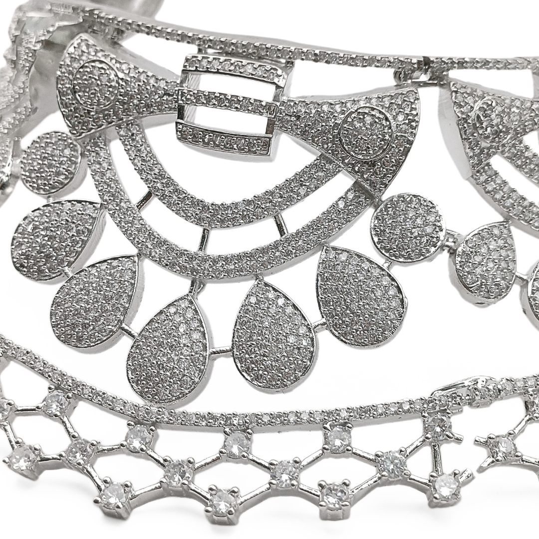 Reina Choker 96.6 g
