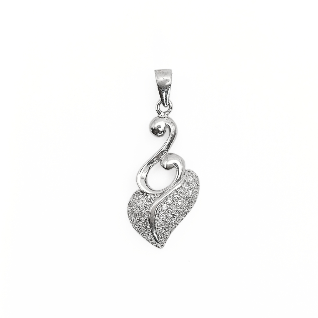 Rhythmic Heart Pendant Free Size