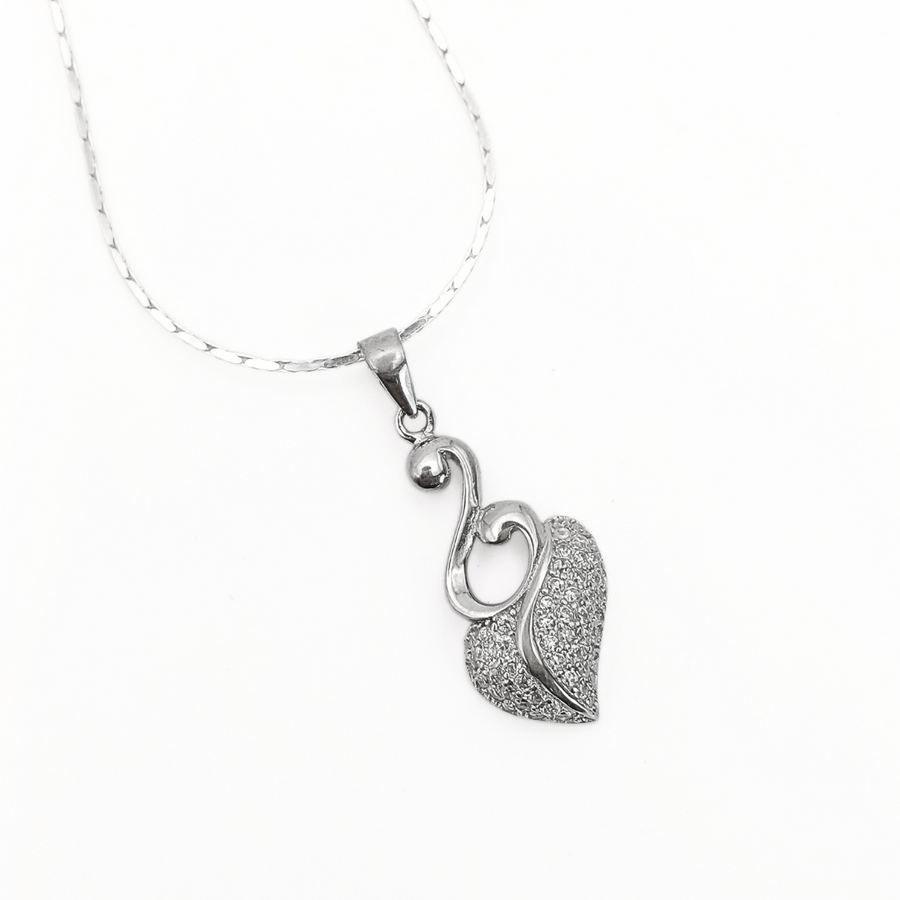 Rhythmic Heart Pendant 1.97 g