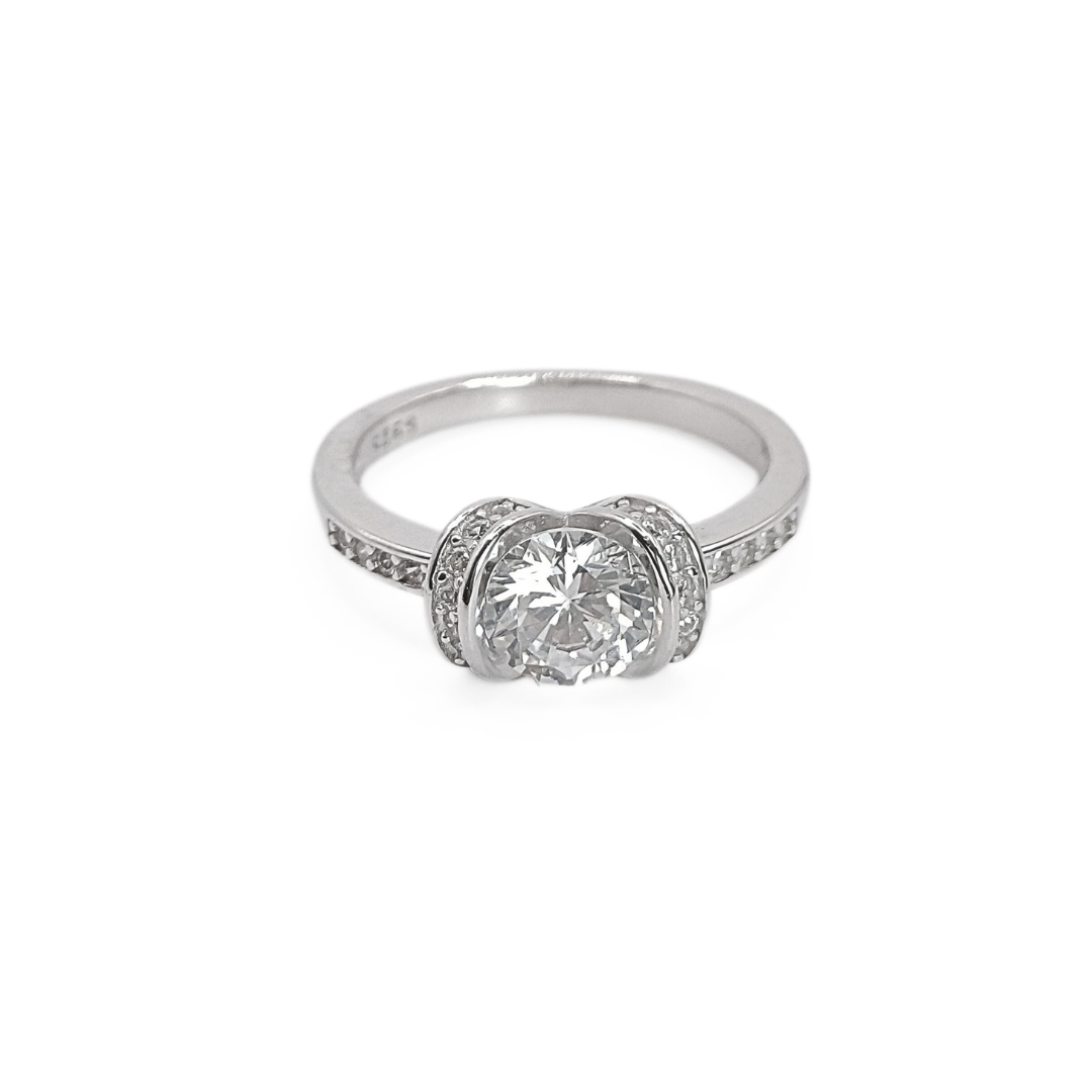 Ribbon Embrace Ring 10 mm / 2.62 g