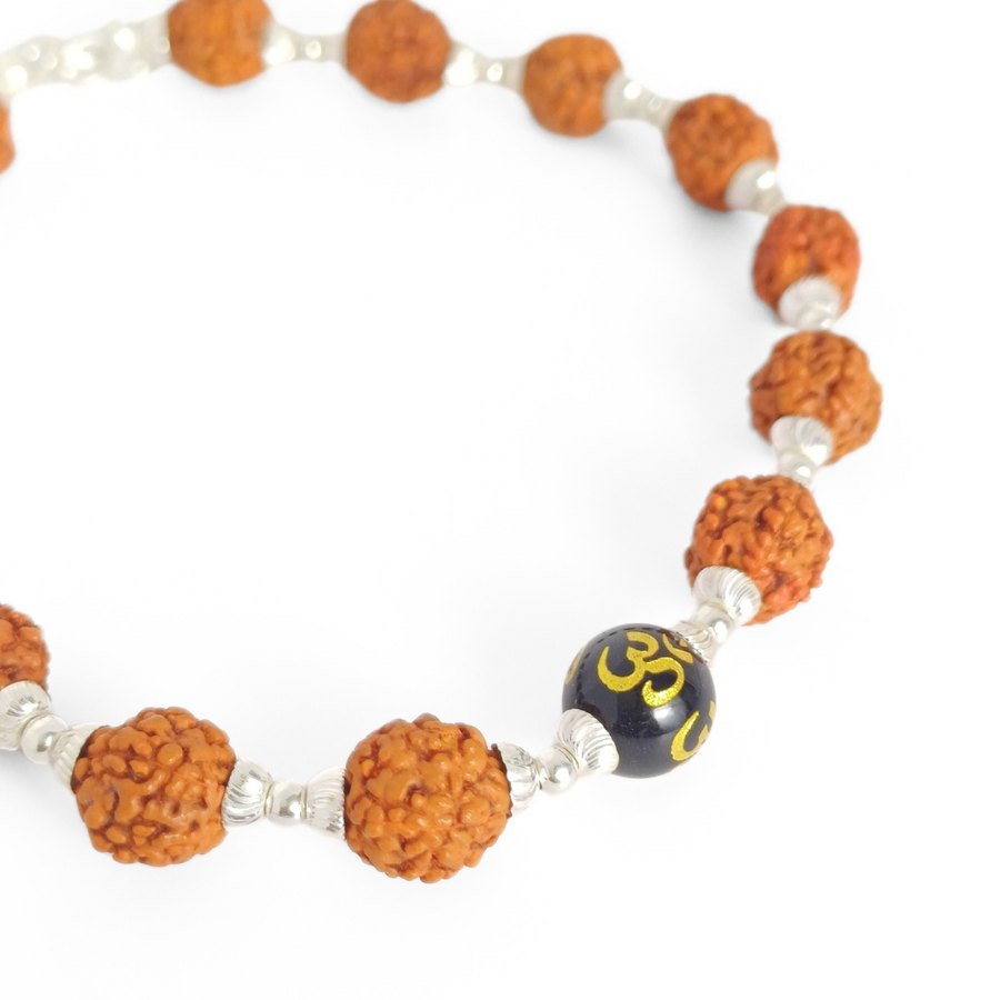 Rudraksh Om Bracelet Adjustable / 5.97 g