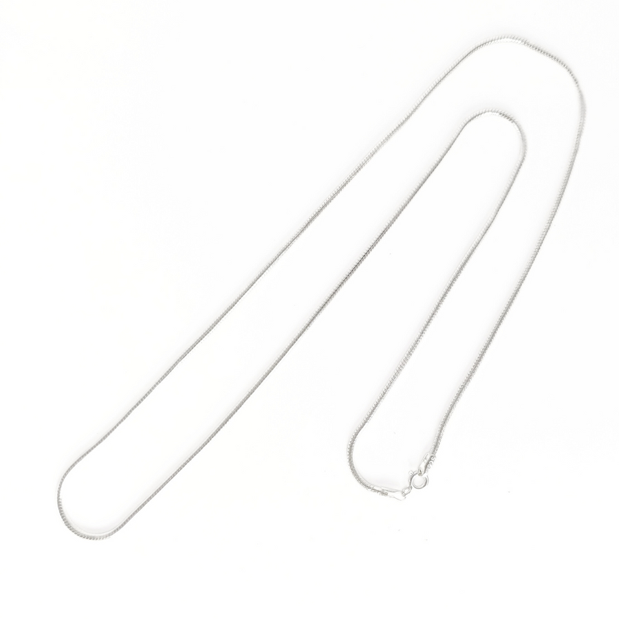 Serpentine Gleam Chain 23 inches / 14.99 g