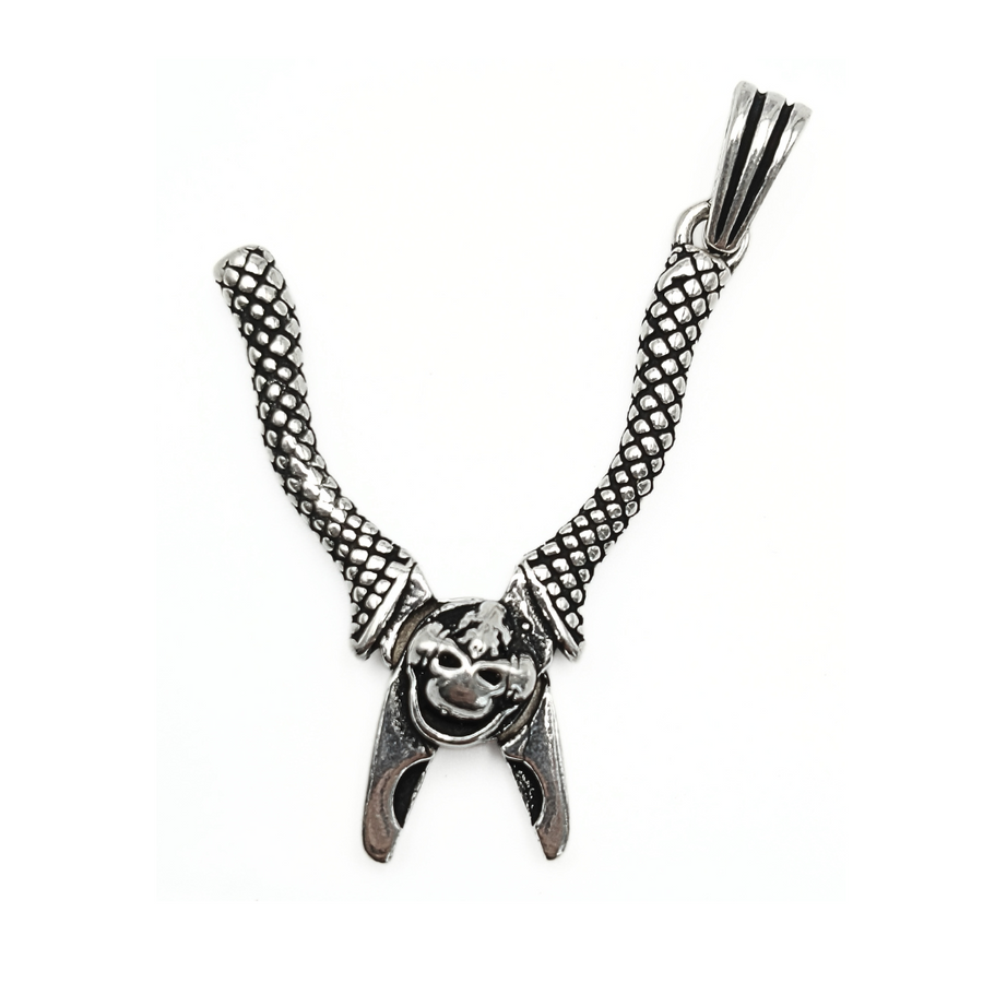 Skull Shears Pendant 12.31 g