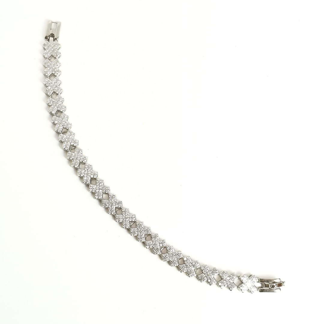 Stellar Cross Bracelet 178 mm / 15.6 g