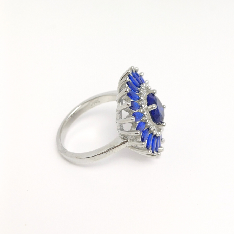 Sunburst Sapphire Ring 14 mm / 5.79 g