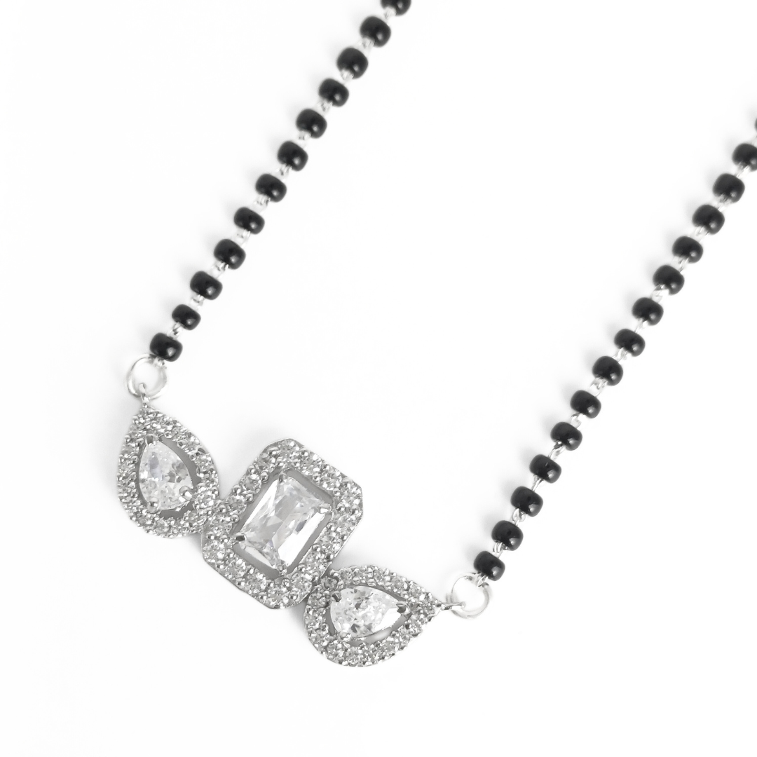 Tear Drop Twinkle Mangalsutra 18 inches / 7.58 g