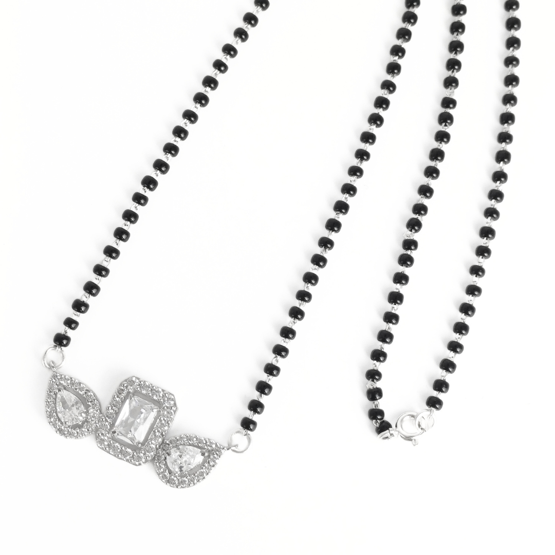 Tear Drop Twinkle Mangalsutra 18 inches / 7.58 g