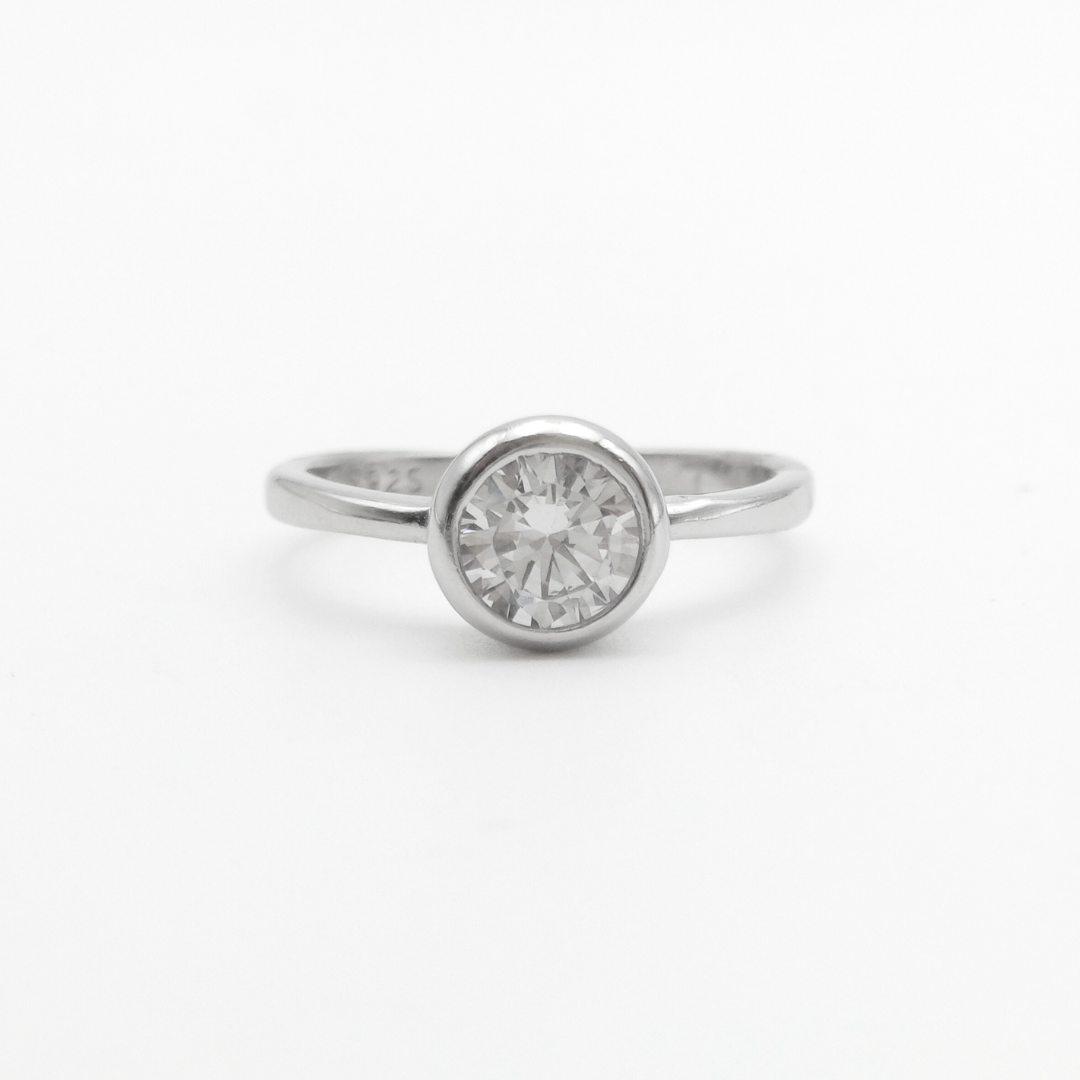 Timeless Sparkle Ring 10 mm / 2.65 g