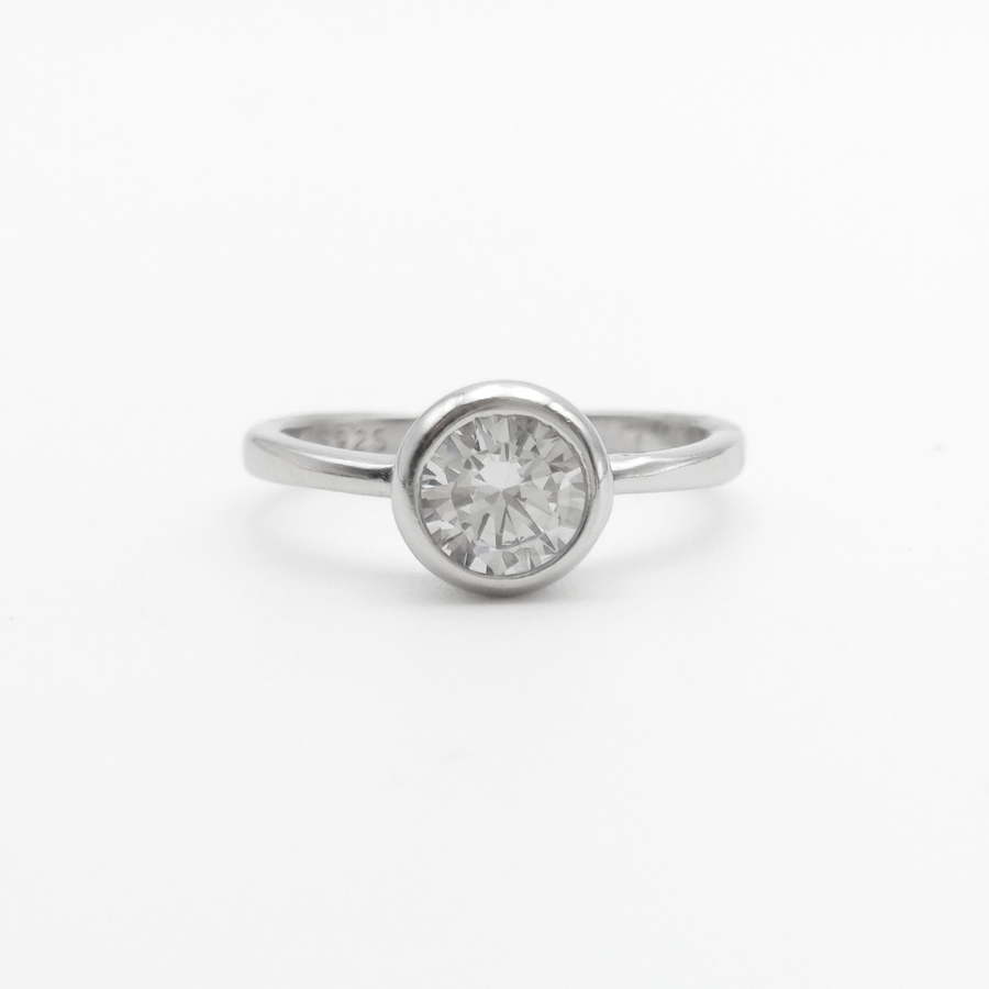 Timeless Sparkle Ring 10 mm
