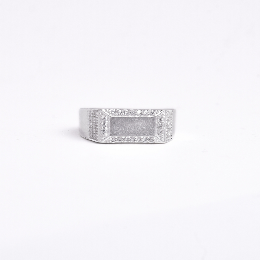 Titan's Glimmer Ring 22 mm