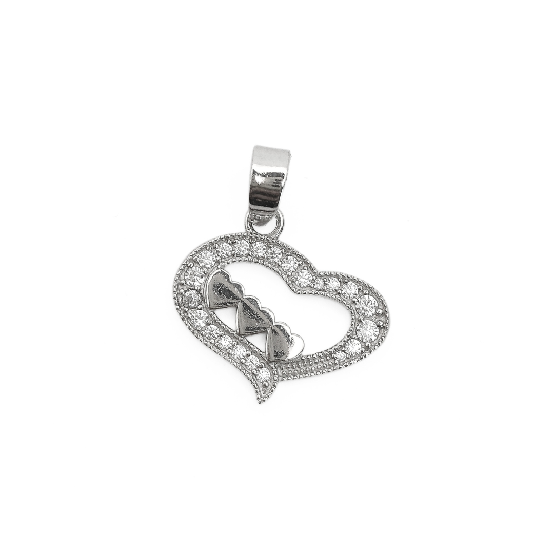 Tri-Heart Embrace Pendant Free Size