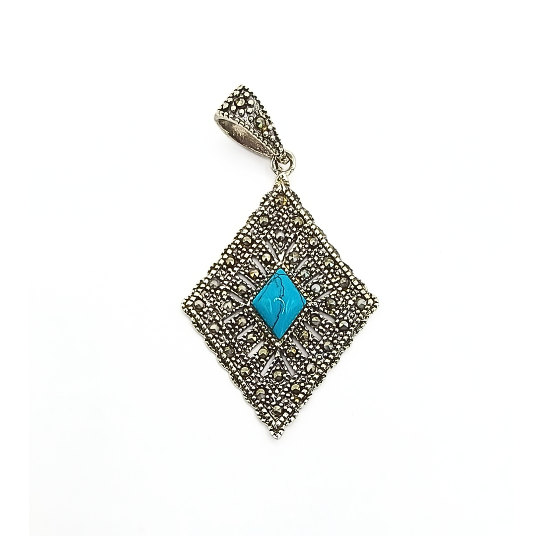 Turquoise Diamond Pendant 4.65 g