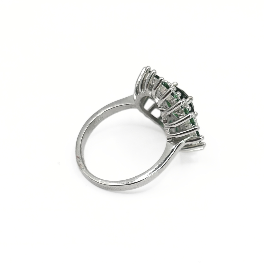 Verdant Sunburst Ring 17 mm / 5.83 g