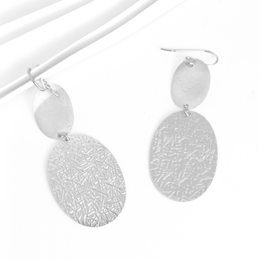 Wavy Wonder Earrings Free Size