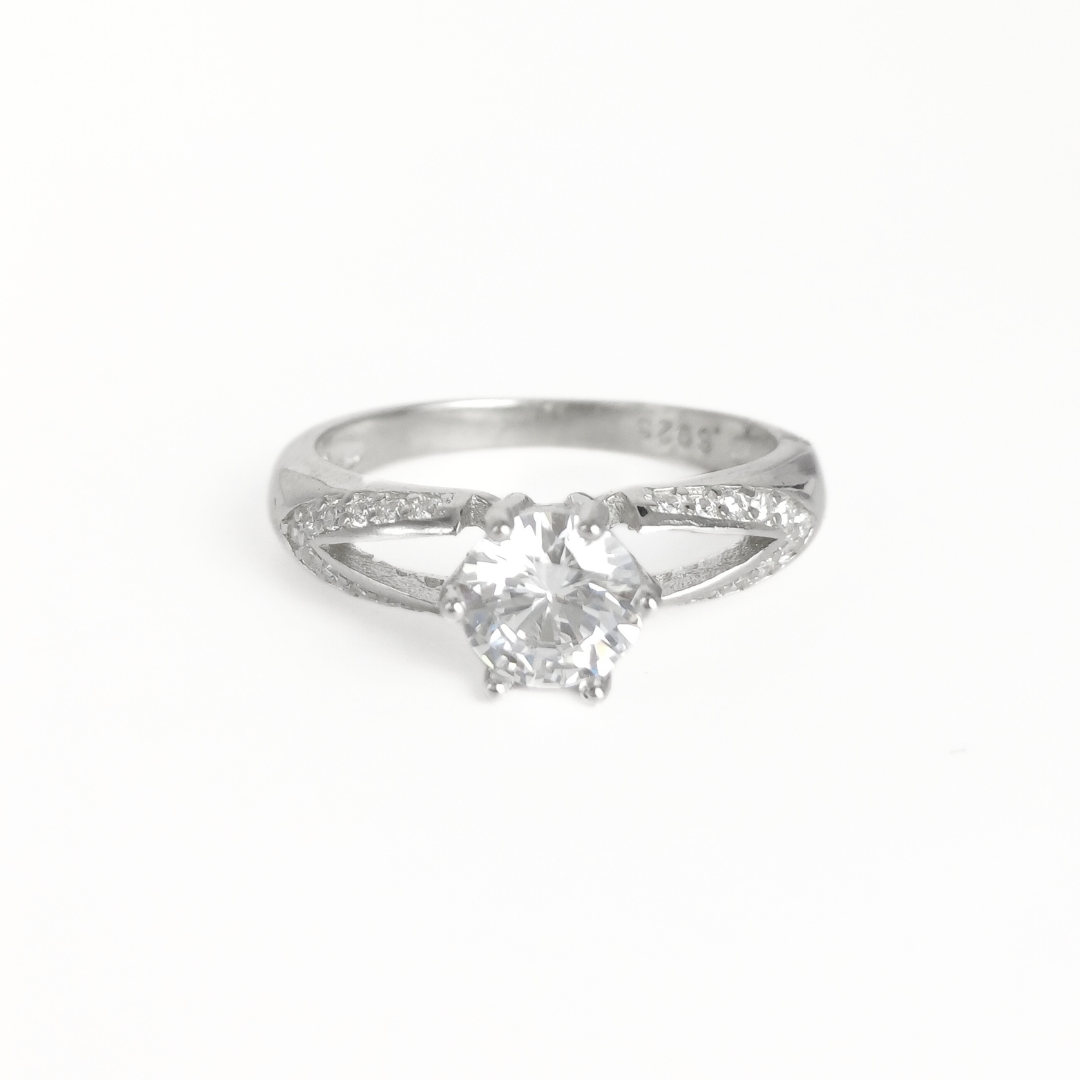 Whirlwind Gem Ring 14 mm / 2.74 g
