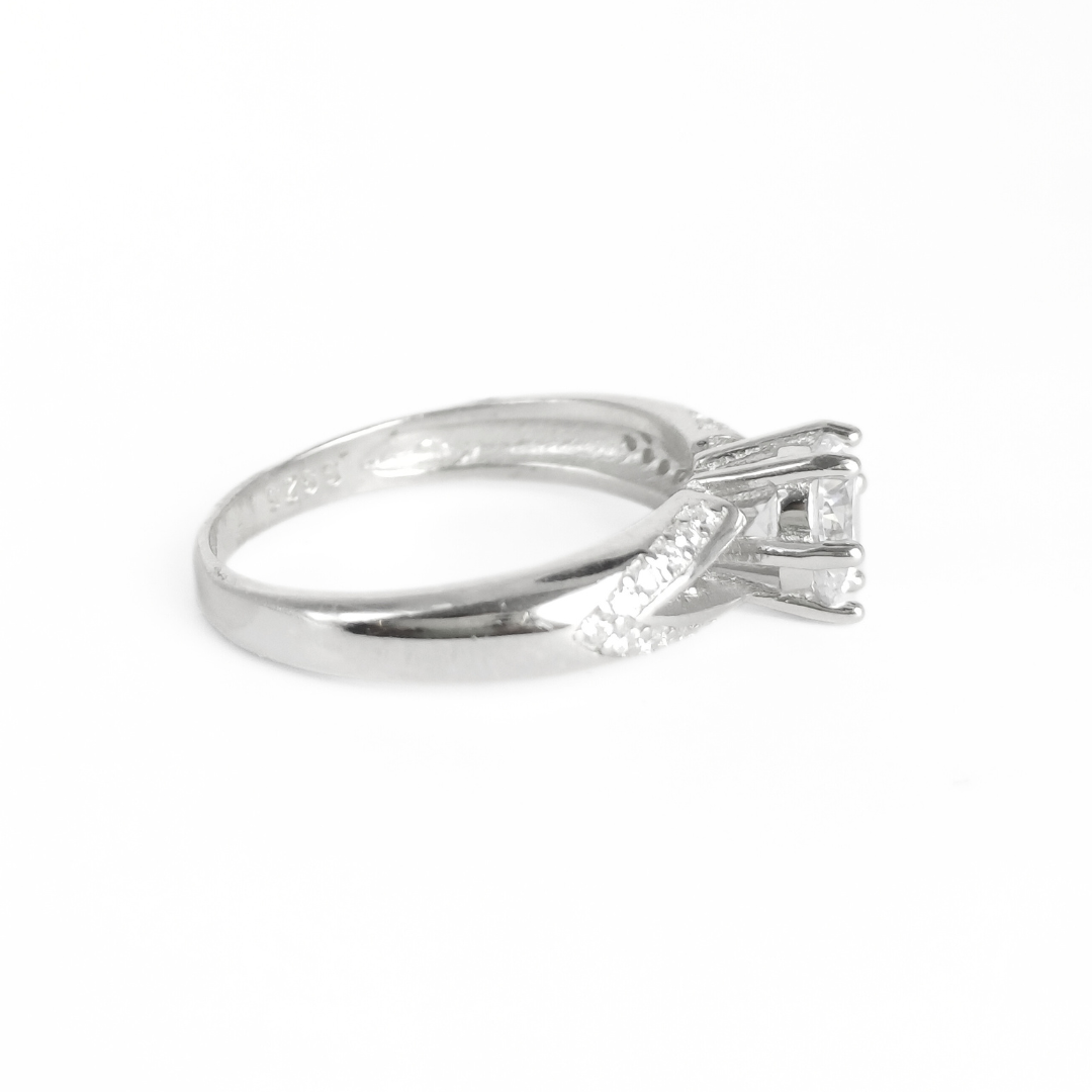 Whirlwind Gem Ring 14 mm / 2.74 g