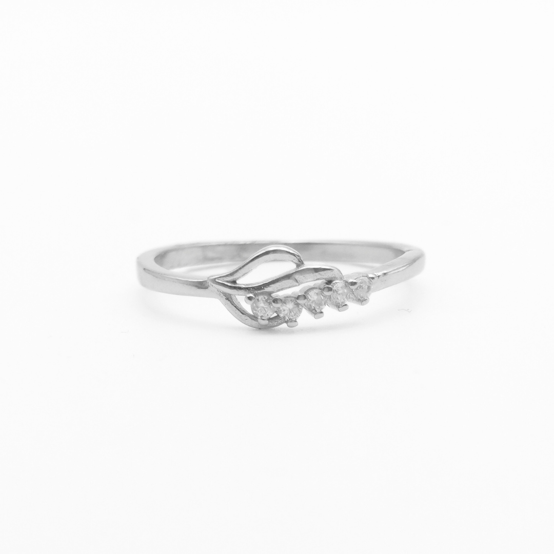 Winter Petal Ring 12 mm / 1.03 g