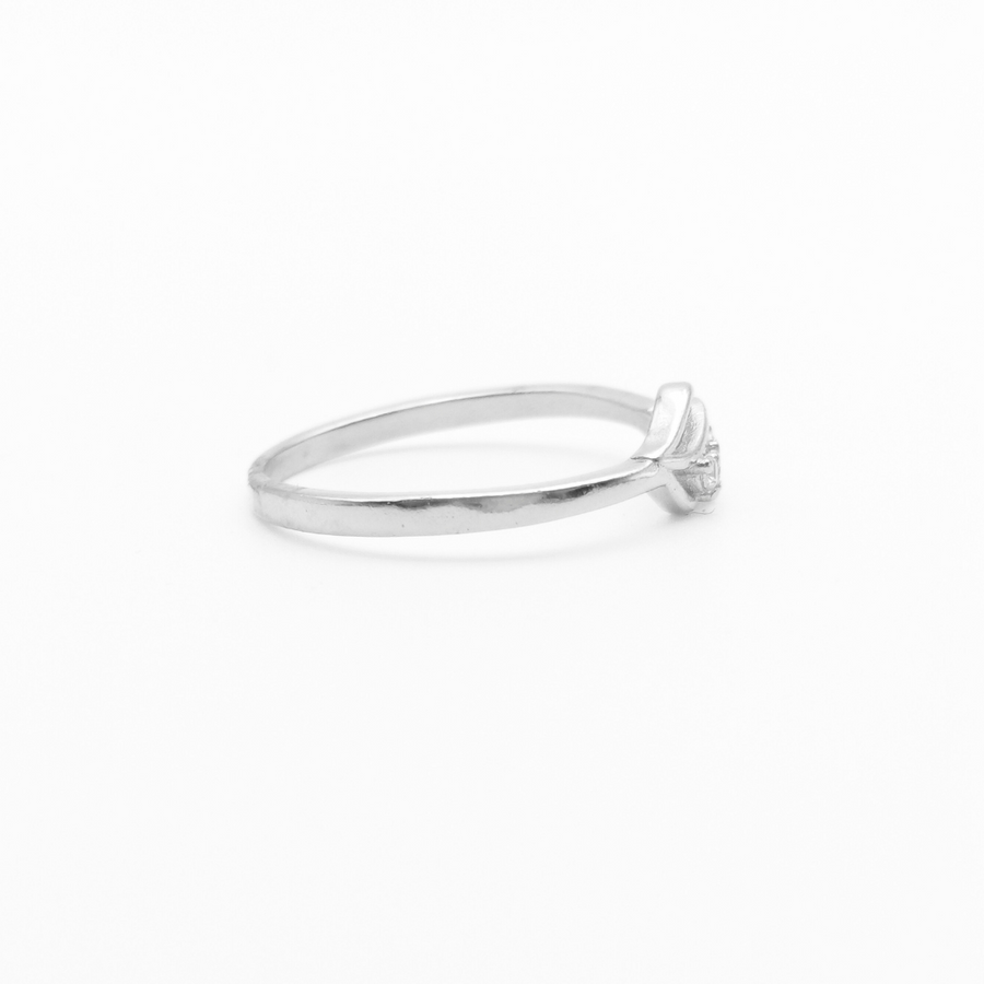 Winter Petal Ring 12 mm / 1.03 g