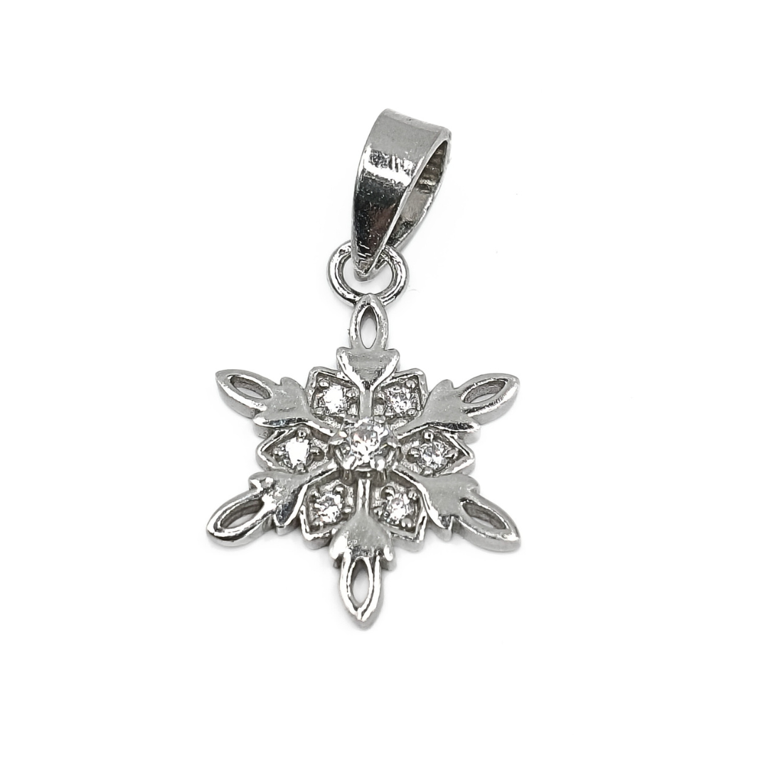 Winter's Grace Pendant Free Size