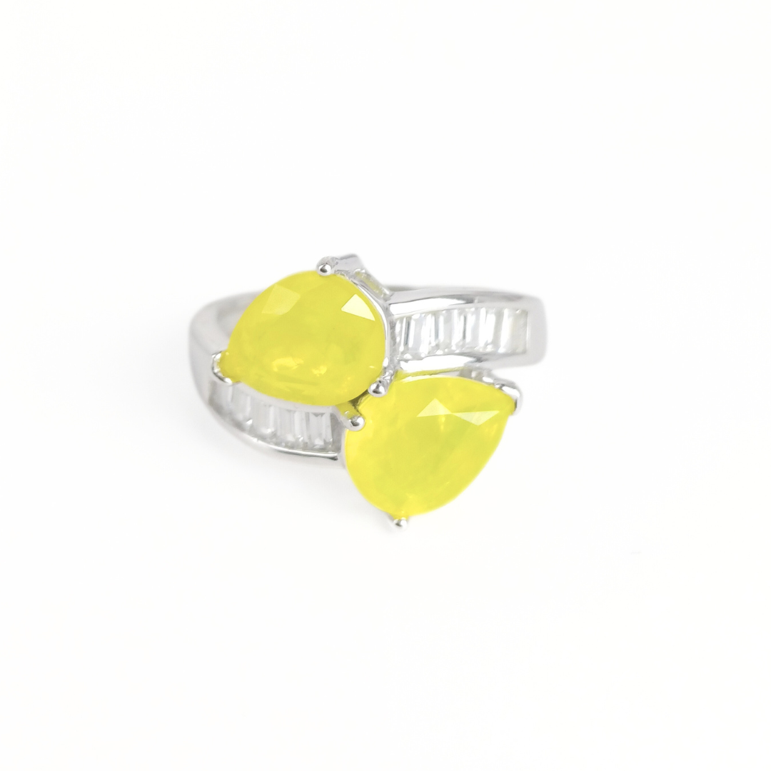 Yellow Bloom Ring 14 mm / 3.73 g