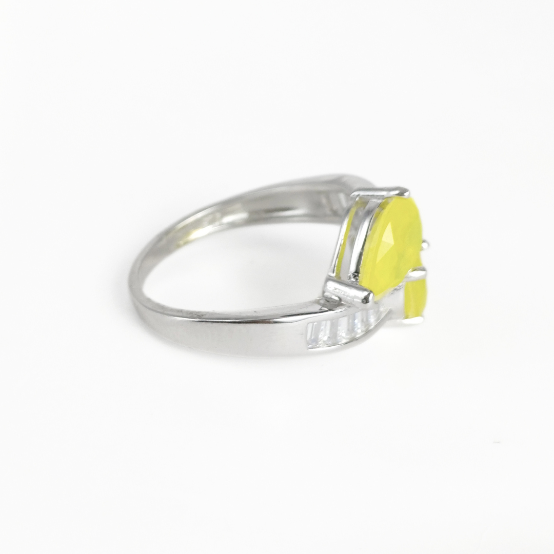 Yellow Bloom Ring 14 mm / 3.73 g